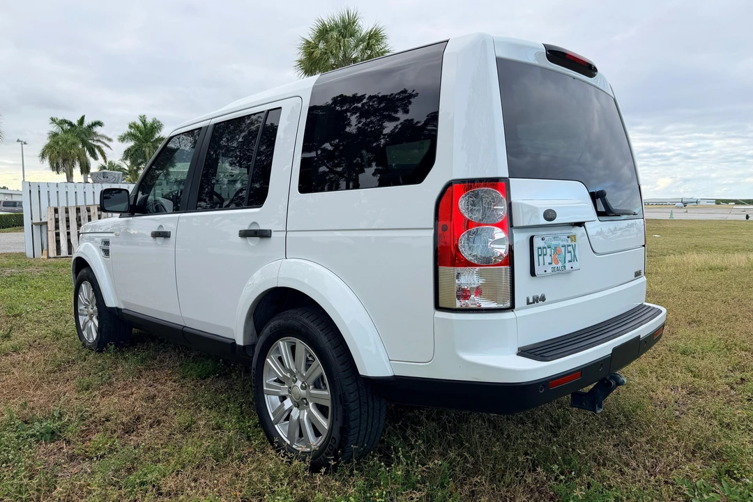 2013 Land Rover Discovery 4th Gen - Image 4 of 31