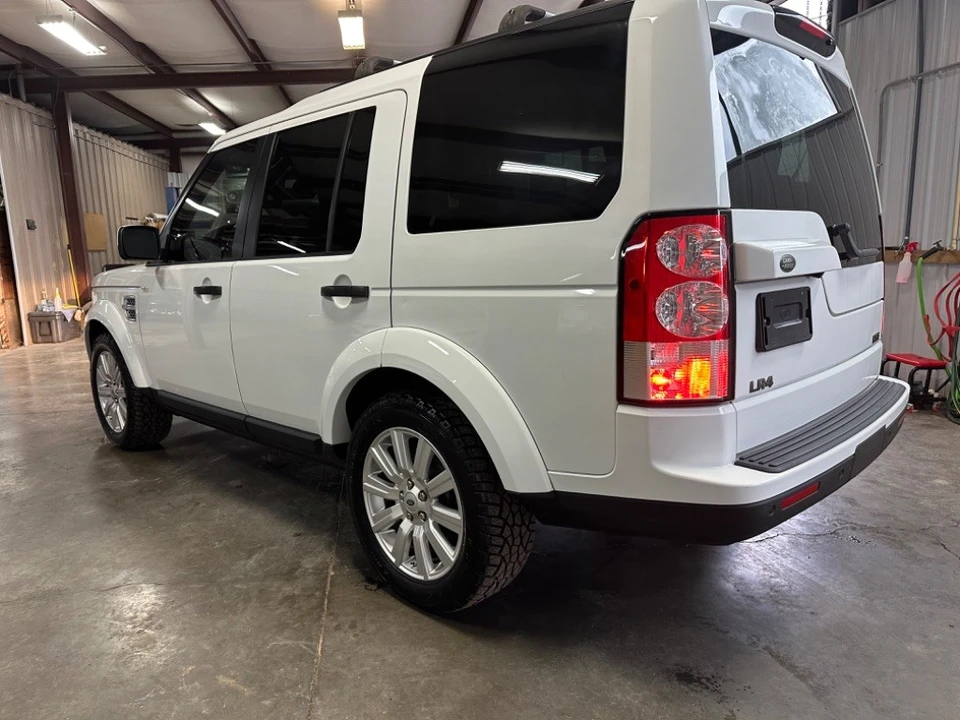 2013 Land Rover Discovery 4th Gen - Image 3 of 10