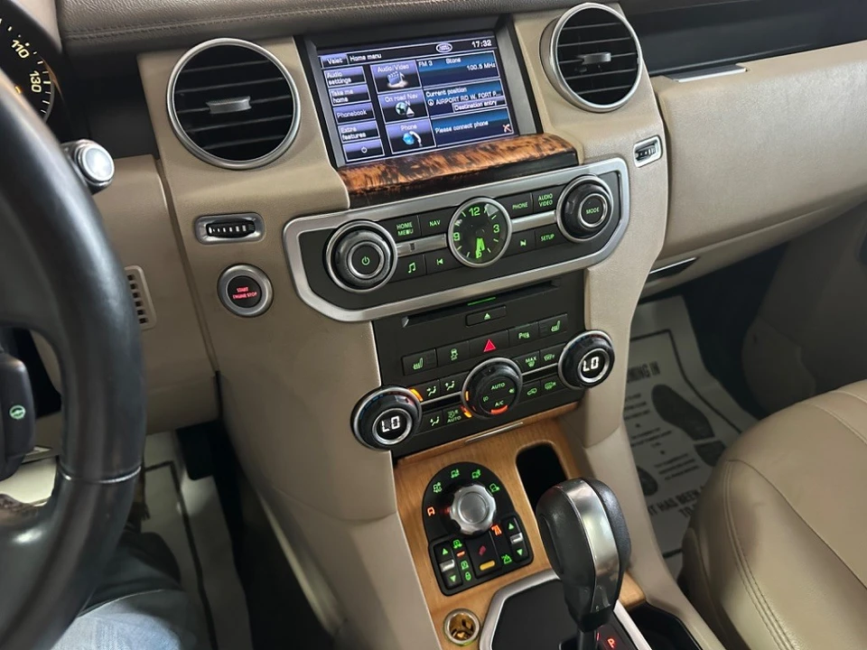 2013 Land Rover Discovery 4th Gen - Image 8 of 10