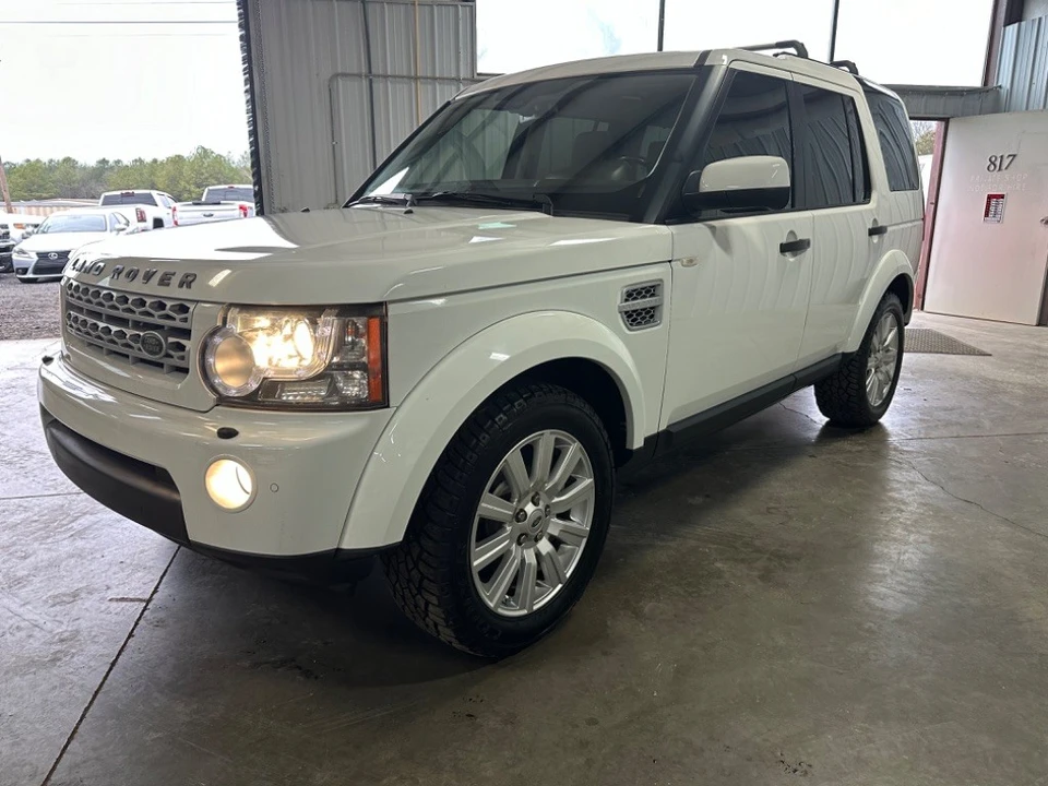 2013 Land Rover Discovery 4th Gen - Image 2 of 10