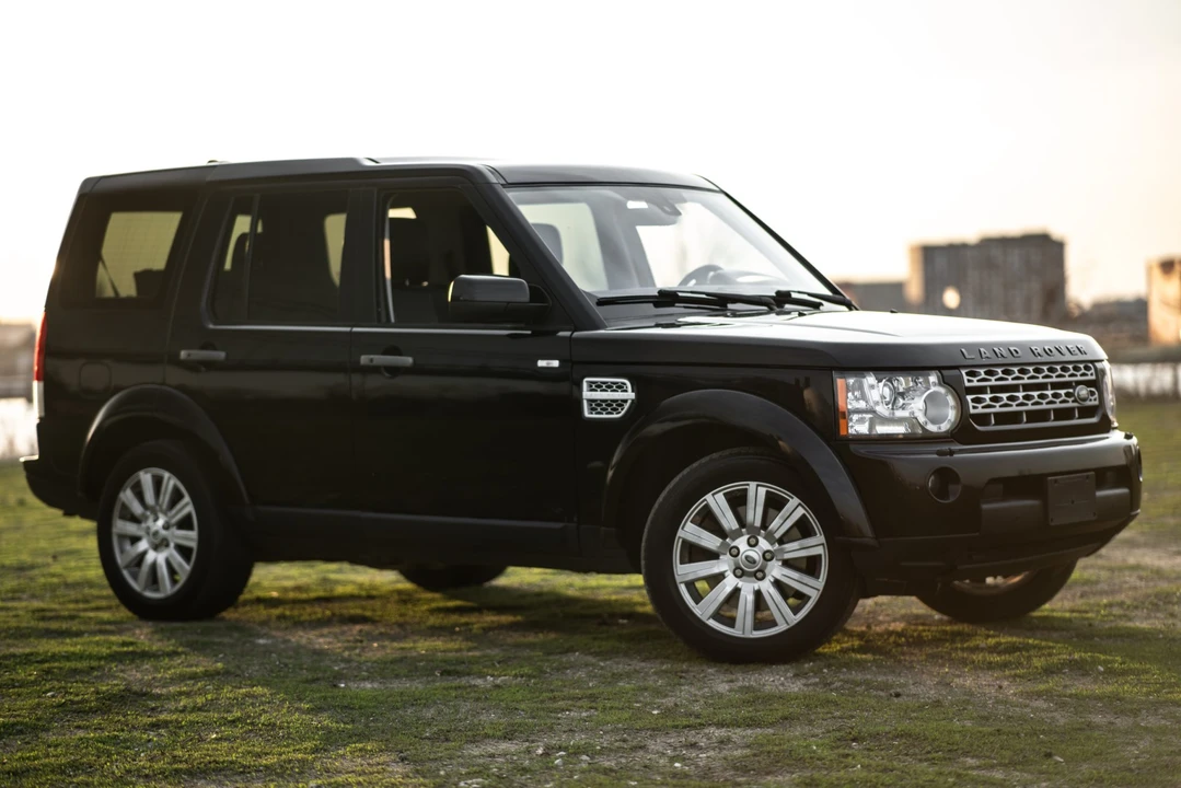 2013 Land Rover Discovery 4th Gen - Image 18 of 31