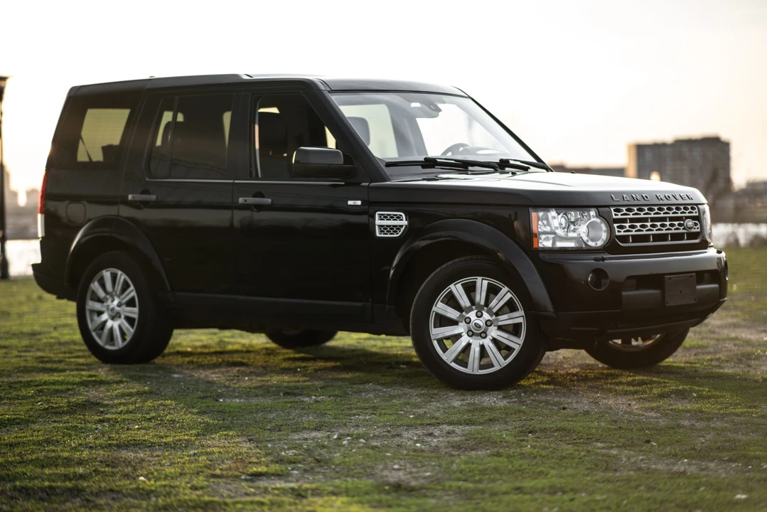2013 Land Rover Discovery 4th Gen - Image 19 of 31