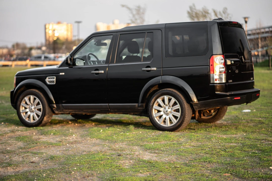 2013 Land Rover Discovery 4th Gen - Image 11 of 31