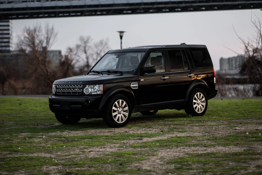 2013 Land Rover Discovery 4th Gen - Image 7 of 31