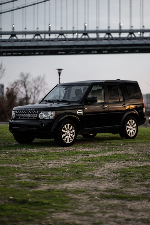 2013 Land Rover Discovery 4th Gen - Image 8 of 31
