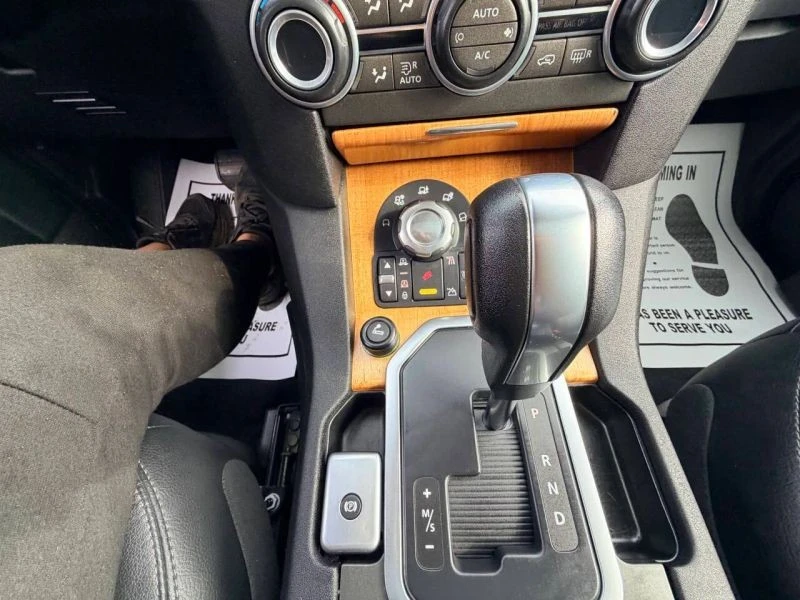2013 Land Rover Discovery 4th Gen - Image 7 of 12