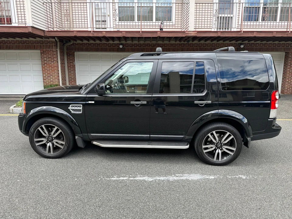 2013 Land Rover Discovery 4th Gen - Image 16 of 31