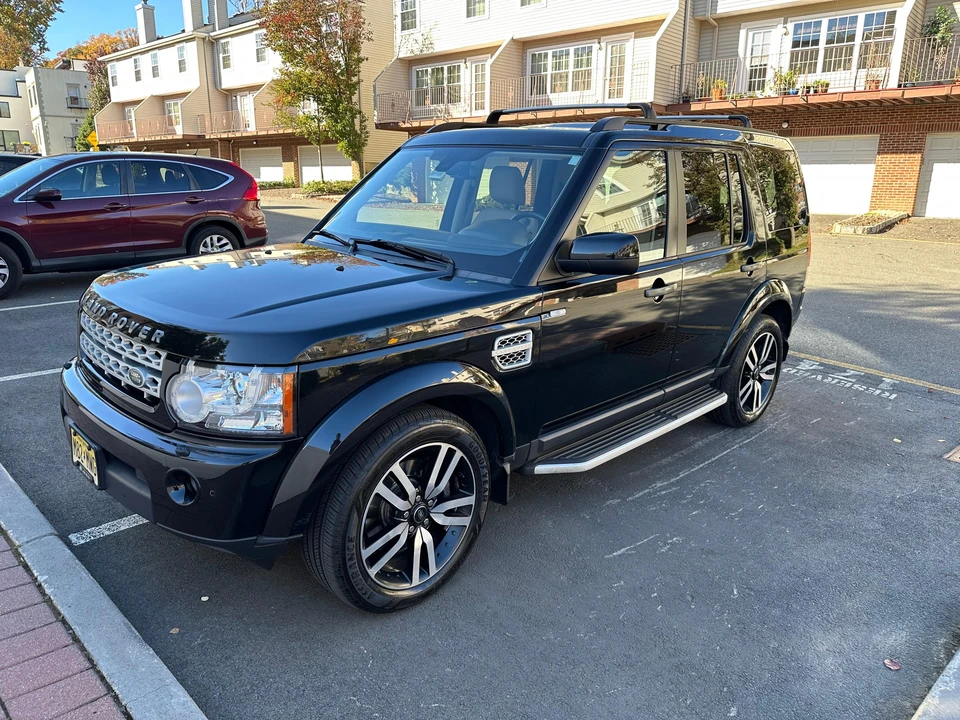 2013 Land Rover Discovery 4th Gen - Image 11 of 31
