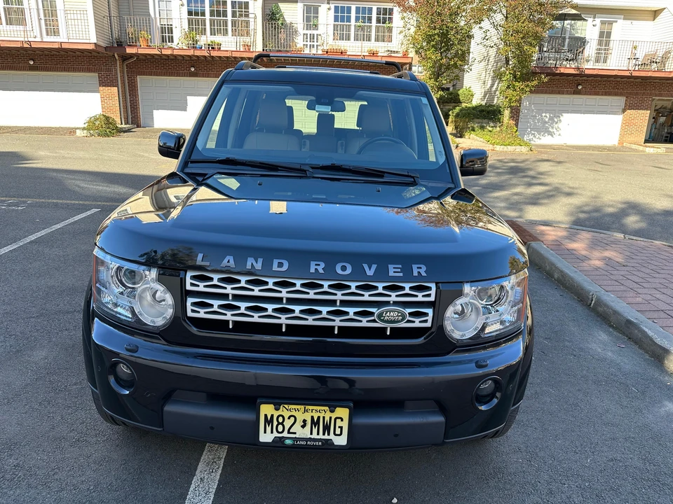 2013 Land Rover Discovery 4th Gen - Image 6 of 31