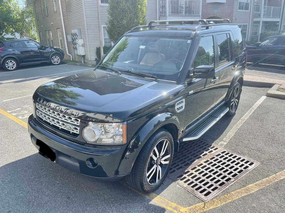 2013 Land Rover Discovery 4th Gen - Image 9 of 31