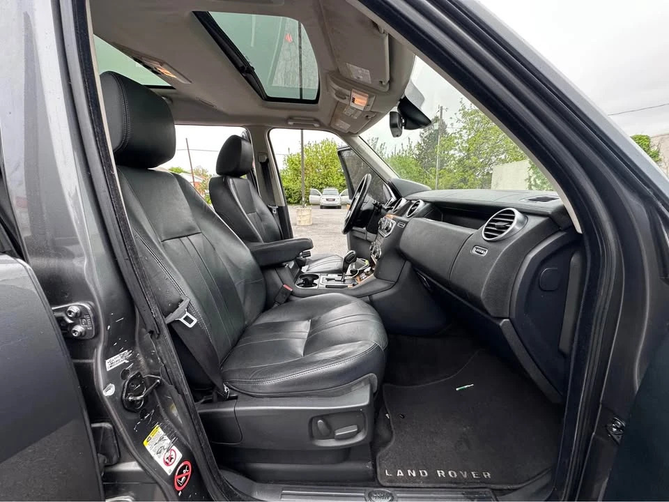 2013 Land Rover Discovery 4th Gen - Image 9 of 13