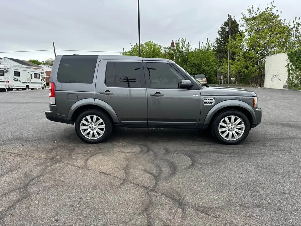 2013 Land Rover Discovery 4th Gen - Image 4 of 13