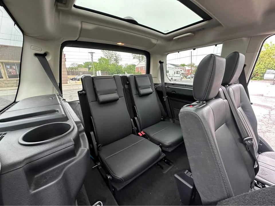 2013 Land Rover Discovery 4th Gen - Image 11 of 13