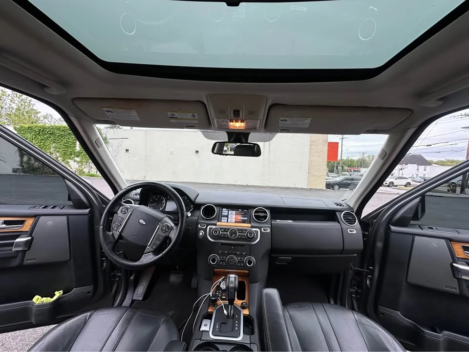 2013 Land Rover Discovery 4th Gen - Image 12 of 13