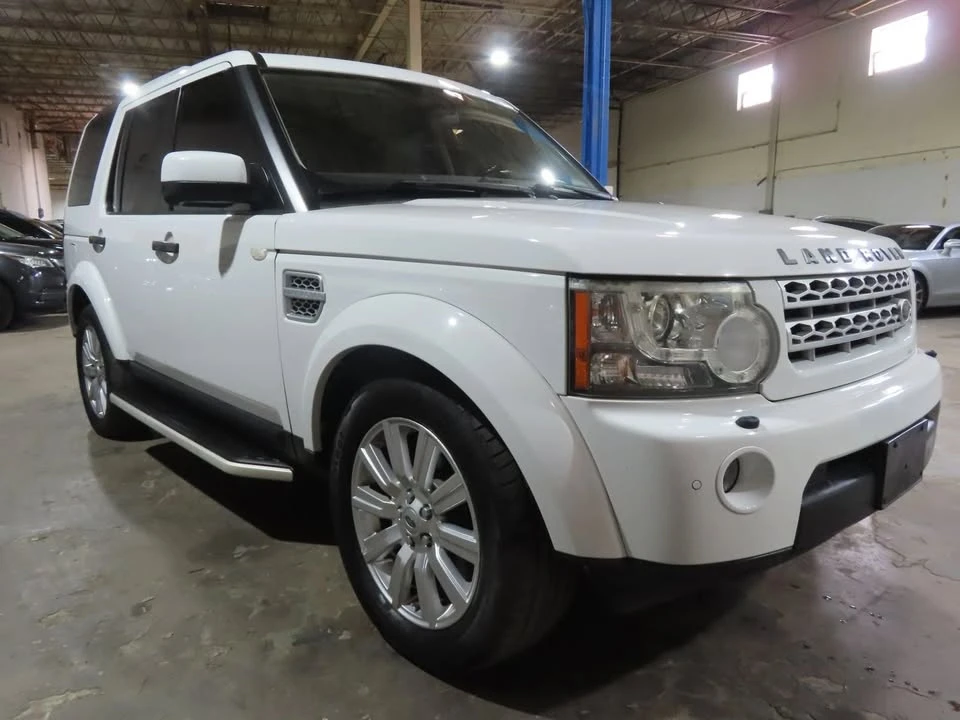 2013 Land Rover Discovery 4th Gen - Image 3 of 20