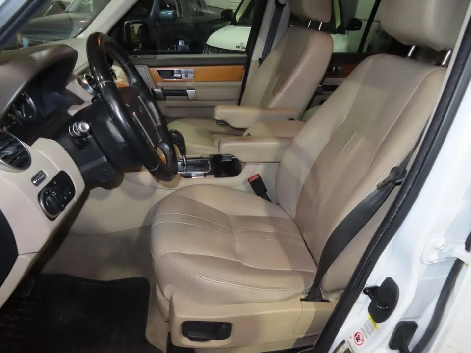 2013 Land Rover Discovery 4th Gen - Image 12 of 20