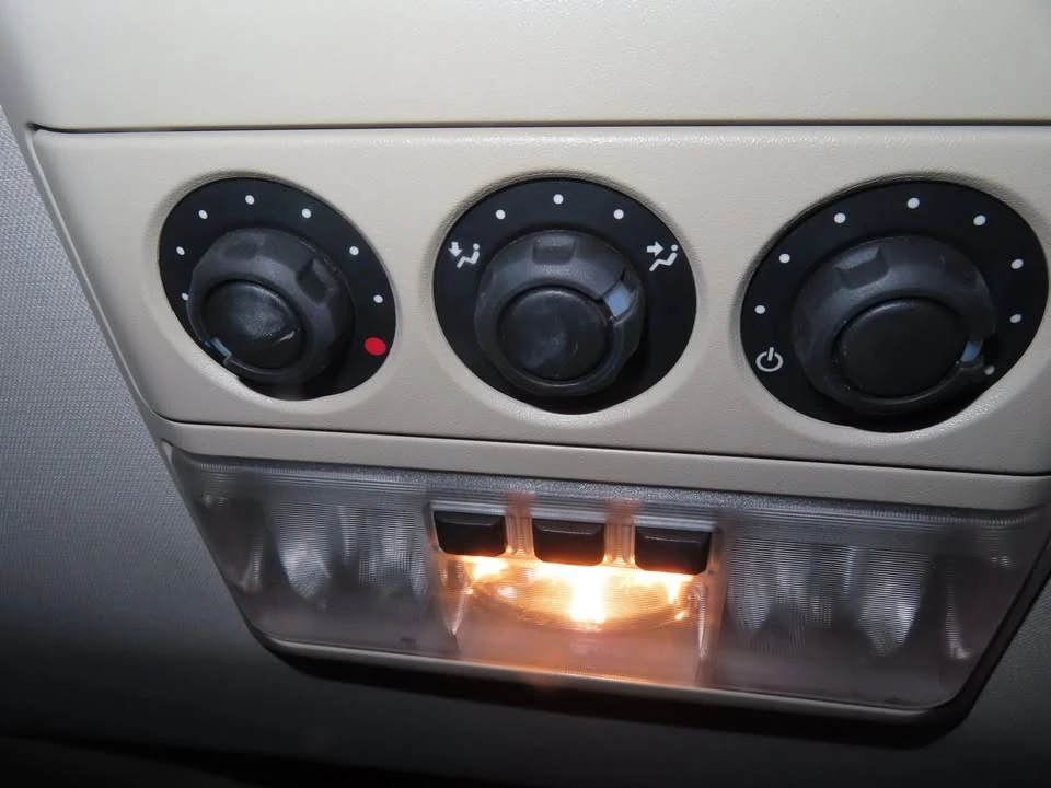 2013 Land Rover Discovery 4th Gen - Image 20 of 20