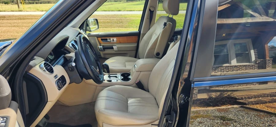 2013 Land Rover Discovery 4th Gen - Image 22 of 25