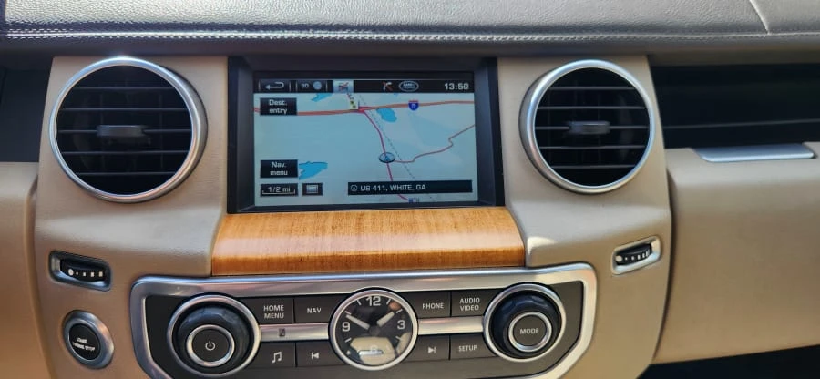 2013 Land Rover Discovery 4th Gen - Image 20 of 25