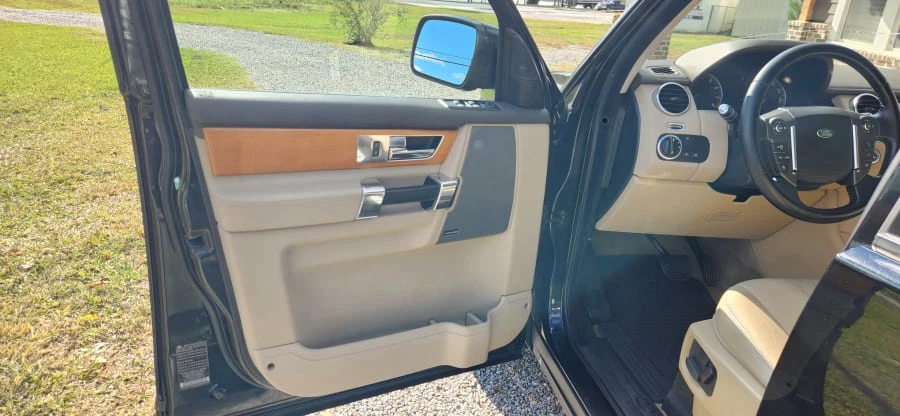 2013 Land Rover Discovery 4th Gen - Image 21 of 25
