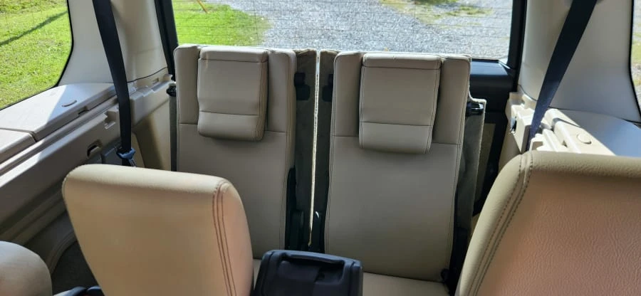 2013 Land Rover Discovery 4th Gen - Image 16 of 25