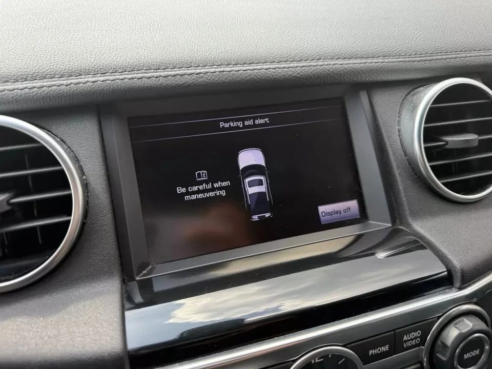 2013 Land Rover Discovery 4th Gen - Image 14 of 21