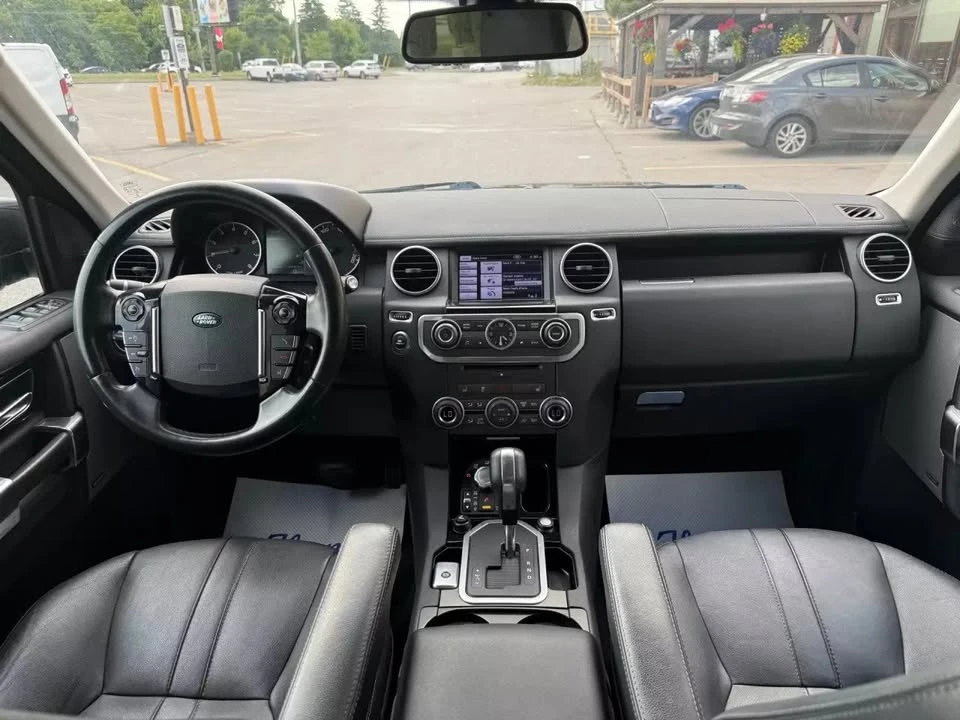 2013 Land Rover Discovery 4th Gen - Image 9 of 21