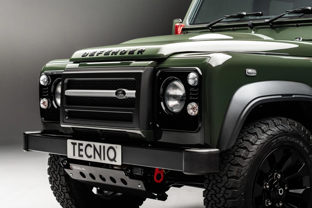 2013 Land Rover Defender 110 - Image 25 of 31