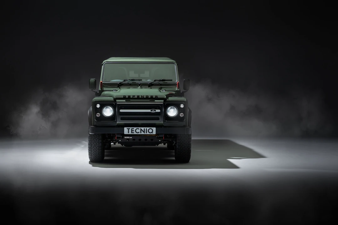 2013 Land Rover Defender 110 - Image 7 of 31