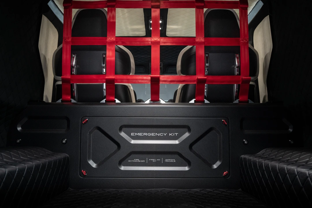 2013 Land Rover Defender 110 - Image 13 of 31