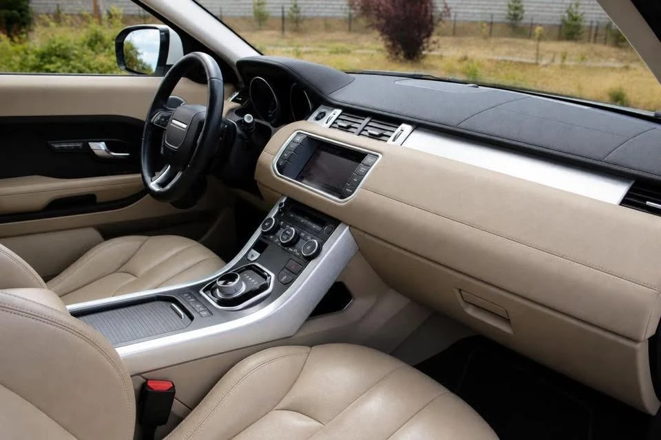 2013 Land Rover Range Rover Evoque 1st Gen - Image 14 of 17