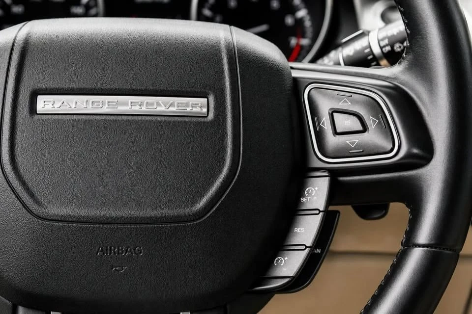 2013 Land Rover Range Rover Evoque 1st Gen - Image 13 of 17