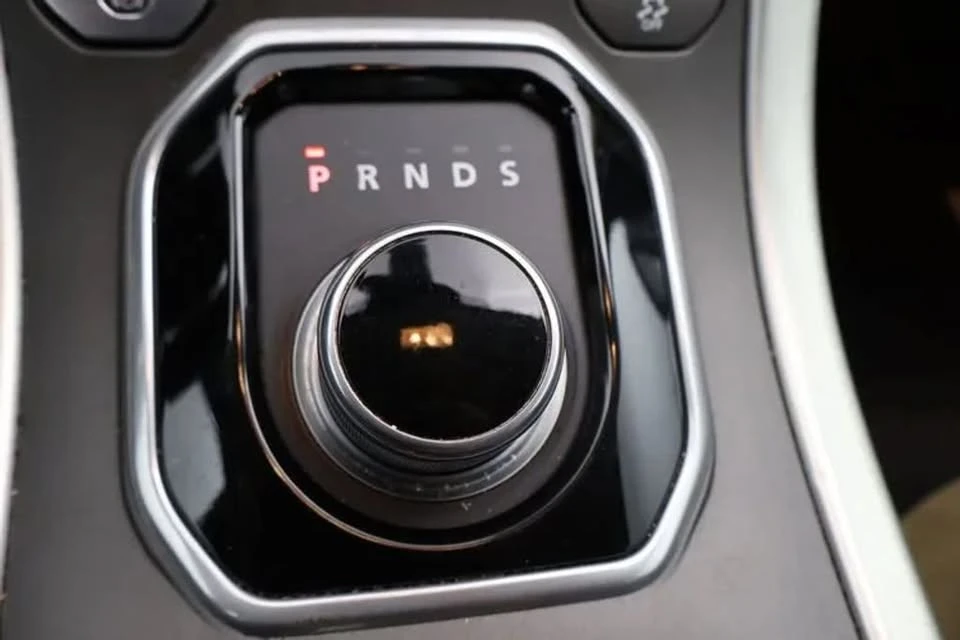 2013 Land Rover Range Rover Evoque 1st Gen - Image 11 of 12