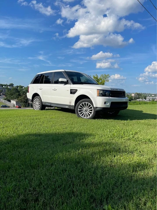 2013 Land Rover Range Rover L405 - Image 2 of 8