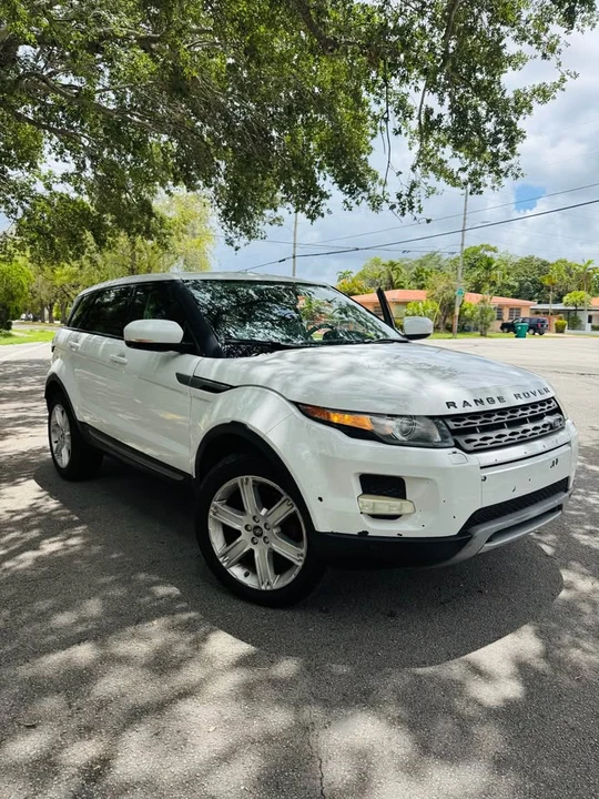 2013 Land Rover Range Rover L405 - Image 2 of 6