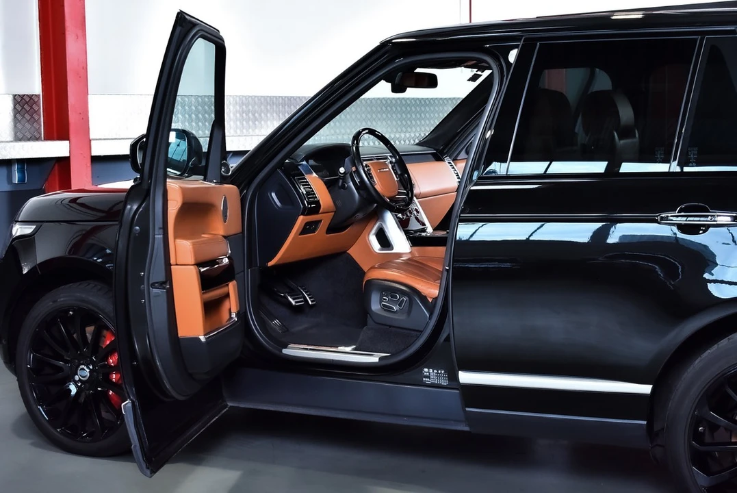 2013 Land Rover Range Rover L405 - Image 25 of 30
