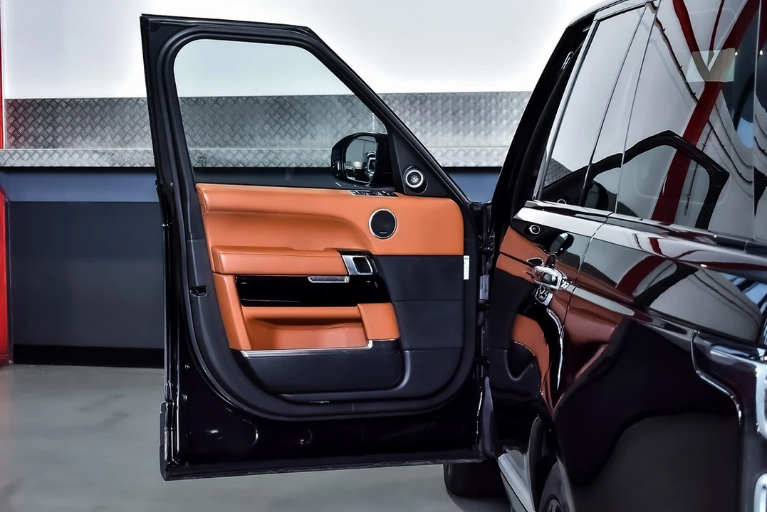 2013 Land Rover Range Rover L405 - Image 23 of 30