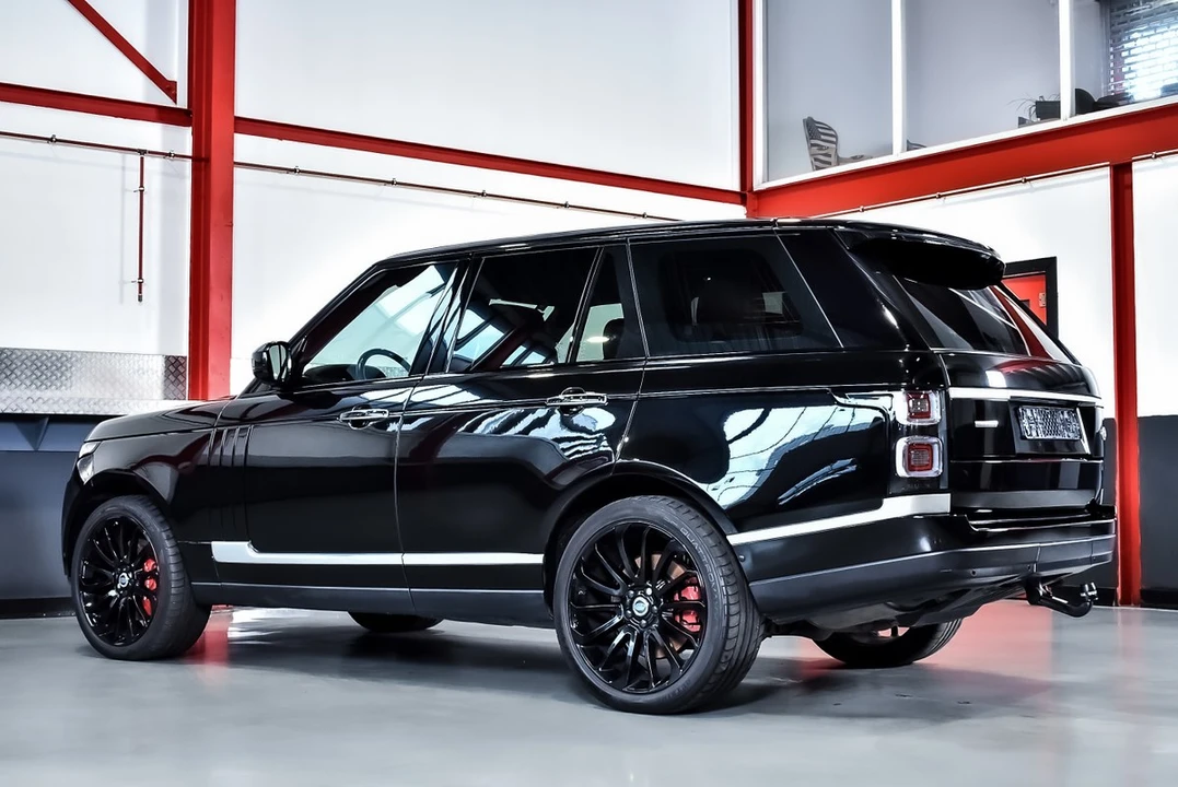 2013 Land Rover Range Rover L405 - Image 20 of 30