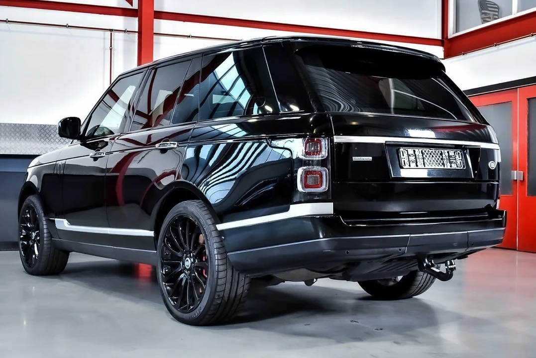2013 Land Rover Range Rover L405 - Image 18 of 30