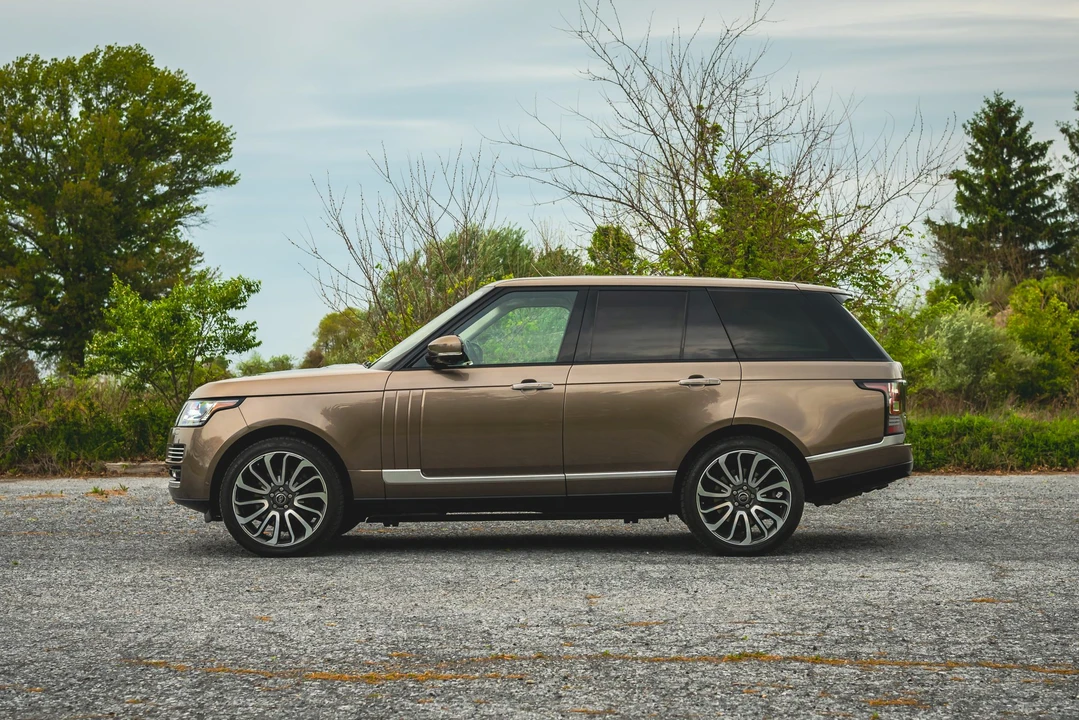 2013 Land Rover Range Rover L405 - Image 19 of 31