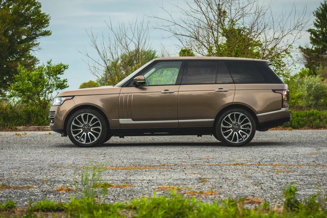 2013 Land Rover Range Rover L405 - Image 18 of 31