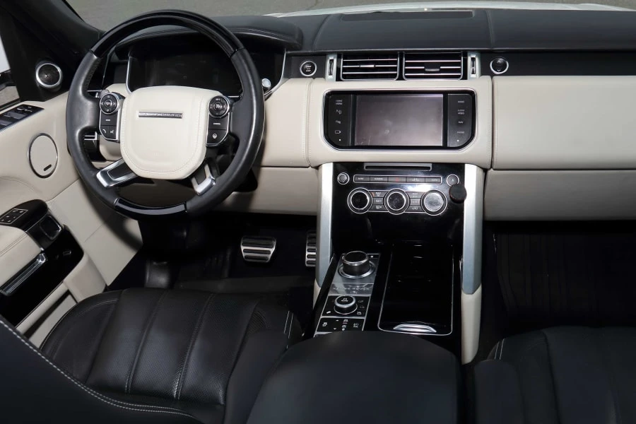 2013 Land Rover Range Rover L405 - Image 18 of 23