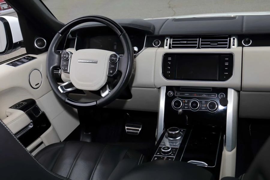 2013 Land Rover Range Rover L405 - Image 15 of 23