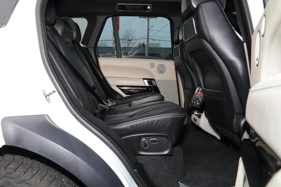 2013 Land Rover Range Rover L405 - Image 19 of 23