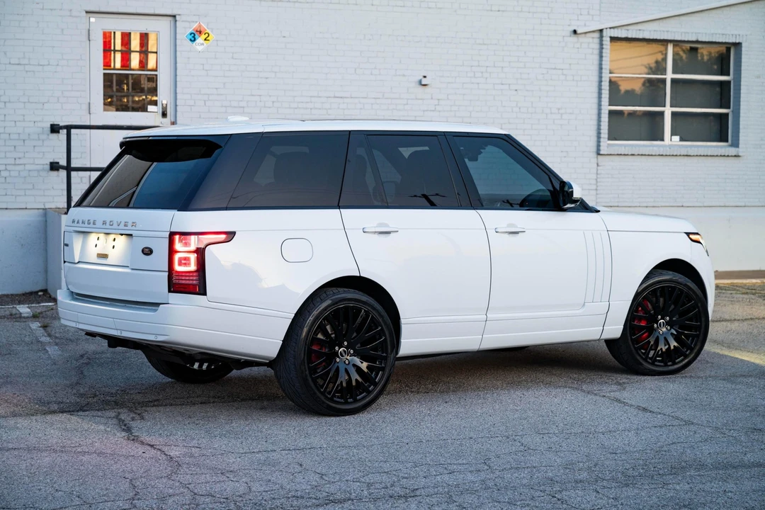 2013 Land Rover Range Rover L405 - Image 18 of 31