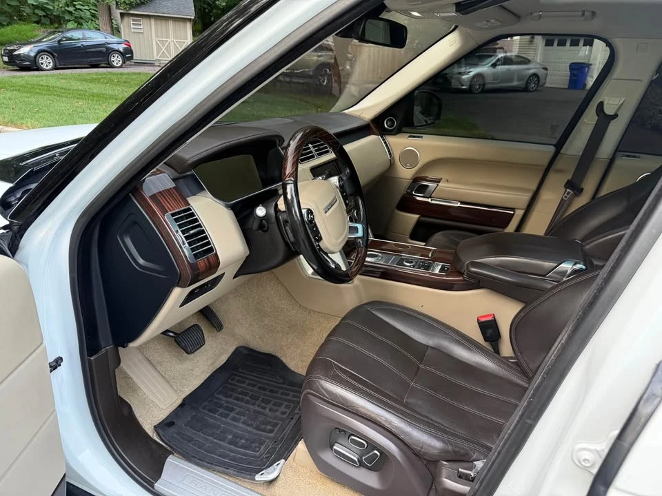 2013 Land Rover Range Rover L405 - Image 10 of 15