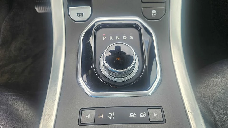 2013 Land Rover Range Rover Evoque 1st Gen - Image 13 of 15