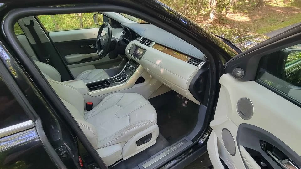 2013 Land Rover Range Rover Evoque 1st Gen - Image 12 of 13