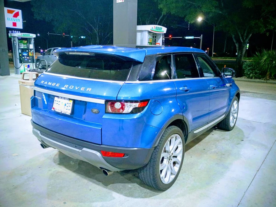 2013 Land Rover Range Rover Evoque 1st Gen - Image 13 of 17