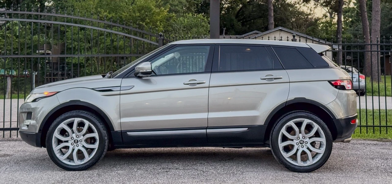 2013 Land Rover Range Rover Evoque 1st Gen - Image 3 of 12